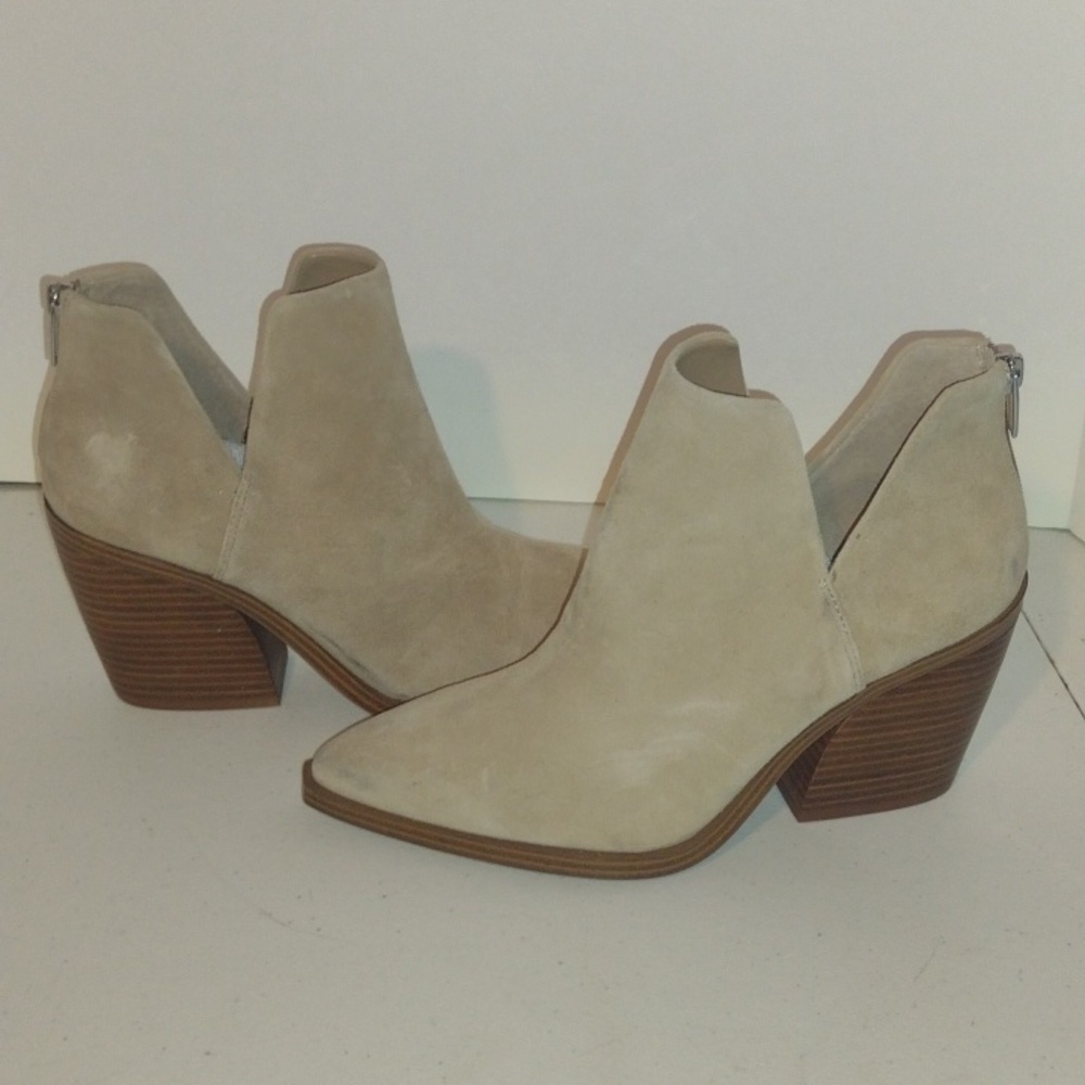Vince Camuto leather booties gigietta size8.5
